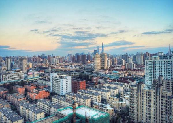中国版逆城市化?三线城市或迎来趋势性大周期